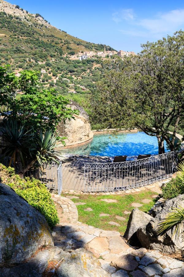 U Piazzale Villa Santa-Reparata-di-Balagna Eksteriør bilde